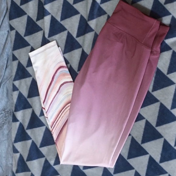 Forever 21 Pants - Ombré workout leggings